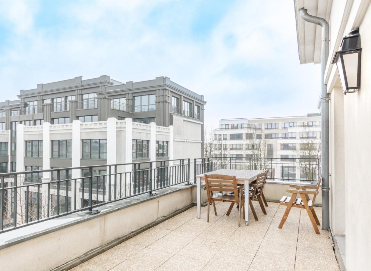 Le Sakura By Plaza Chessy (Seine-et-Marne)